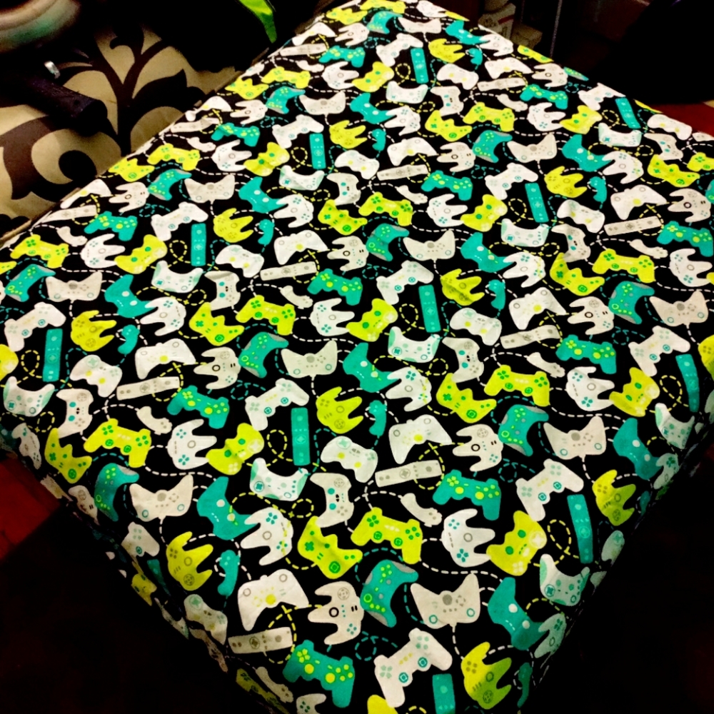 🔥 1 yard of fabric by 40 inch's wide 🔥